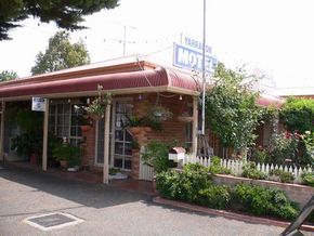 Yarragon Motel - Darwin Tourism 2