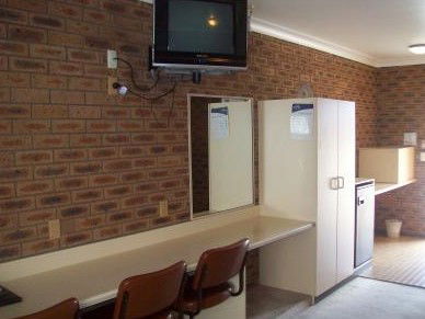 Town And Country Motor Inn Cobar - Darwin Tourism 1