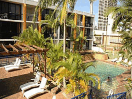 Club Surfers - Darwin Tourism 4