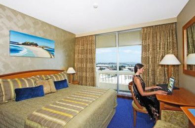 Quality Hotel Noahs On The Beach - Darwin Tourism 2