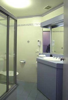Palm Court Motor Inn - Darwin Tourism 3