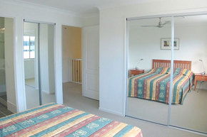 Coolum Villas - Darwin Tourism 4