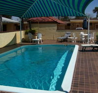 Burke and Wills Motor Inn Kingaroy - Darwin Tourism