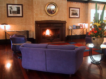 Hotel Kurrajong - Darwin Tourism 0