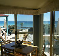 The Macs Beachfront Villas - Darwin Tourism
