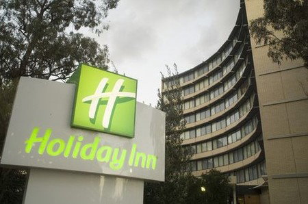 Holiday Inn Melbourne Airport - Darwin Tourism 0