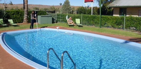 Alice Motor Inn - Darwin Tourism 0