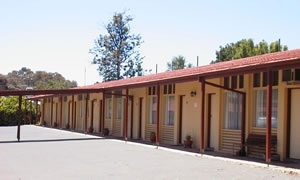 Golden Hills Motel - Darwin Tourism 0