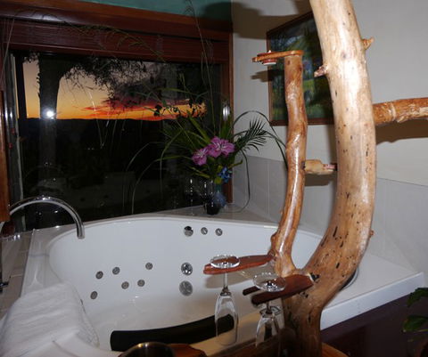 Lillypillys Cottages & Day Spa - Darwin Tourism 7