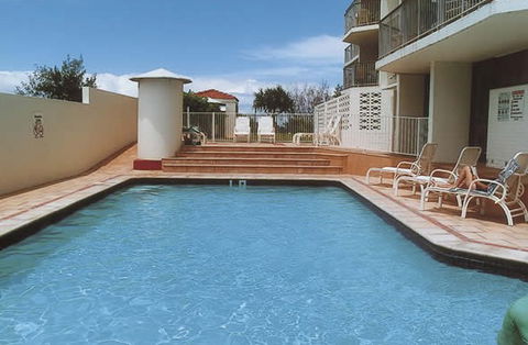 Golden Sands Holiday Apartments - Darwin Tourism 4
