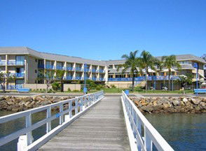 Mariners On The Waterfront - Darwin Tourism 0