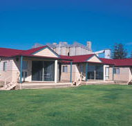 The Mac's Beachfront Villas - Darwin Tourism