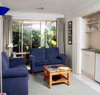 Bellevue Bed  Breakfast - Darwin Tourism