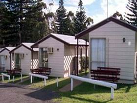 Victor Harbor Beachfront Holiday Park - Darwin Tourism 0