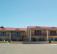 Tumby Bay Hotel Seafront Apartments - Darwin Tourism