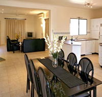 Riverwalk Retreat Karinga Park - Darwin Tourism