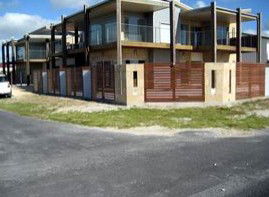 Kingston Shore Villas - Darwin Tourism 3