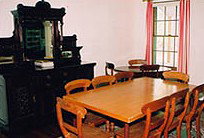 Naracoorte Cottages - Pinkerton Hill - Darwin Tourism 1