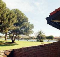 Lake Shore Apartment - Darwin Tourism