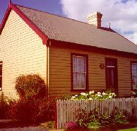 Devonport Historic Cottages - Darwin Tourism
