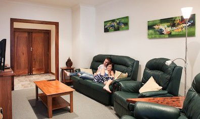 Artisan Spa Views Bed And Breakfast Cottage - Darwin Tourism 2