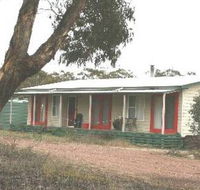 Christmas Tree Cottage - Darwin Tourism