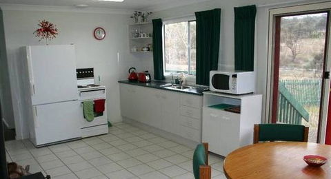 Christmas Tree Cottage - Darwin Tourism 3
