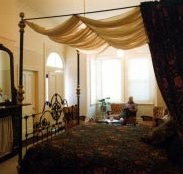 Antoinette's Bed  Breakfast - Darwin Tourism