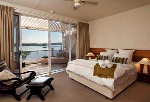 Bay Breeze Boutique Accommodation - Darwin Tourism 1