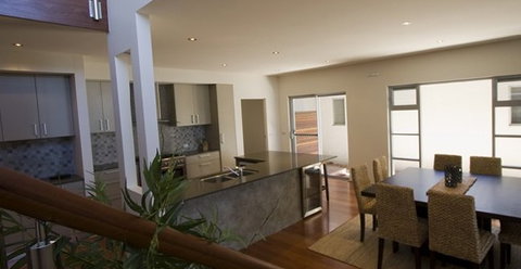 Lochani At The Beach - Darwin Tourism 1