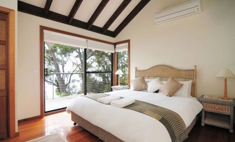Bungalows On The Beach - Darwin Tourism 2