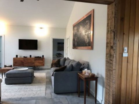 Glenelm Guest Cottage - Darwin Tourism 1