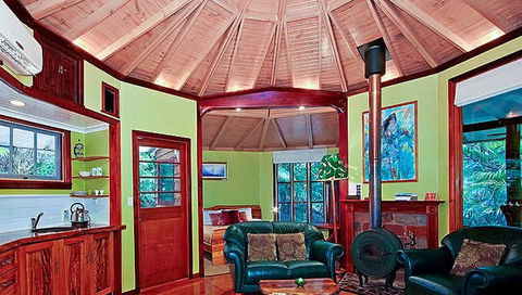 Mt Warning Rainforest Retreat  - Darwin Tourism 0