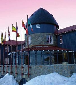 Kosciuszko Chalet Hotel - Darwin Tourism 1
