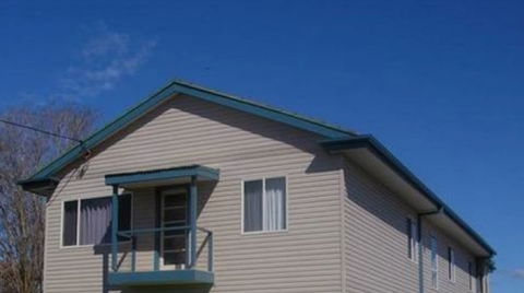 Cheap Forster Holiday Apartment - Helen Street - Darwin Tourism 0