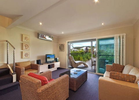 Pacific Blue Townhouse 358 - Darwin Tourism 3