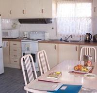 Azalea Cottage - Darwin Tourism