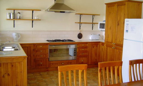 Amaroo On The Waterfront - Darwin Tourism 2