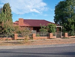 Kaths Place - Darwin Tourism 0