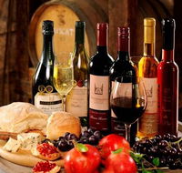 Cedar Creek Vineyard Cottages - Darwin Tourism