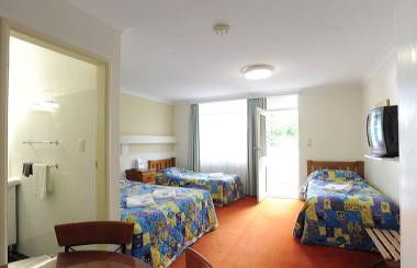 Wyoming NSW Darwin Tourism