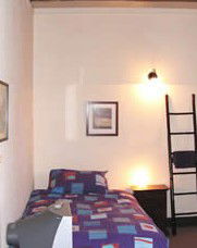Accommodation In An Historic Warehouse - Darwin Tourism 3