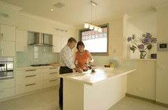 A Colourcity Apartments - Darwin Tourism 5