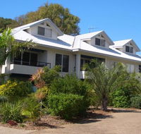 Moore Park Beach Villas on the Beach - Darwin Tourism