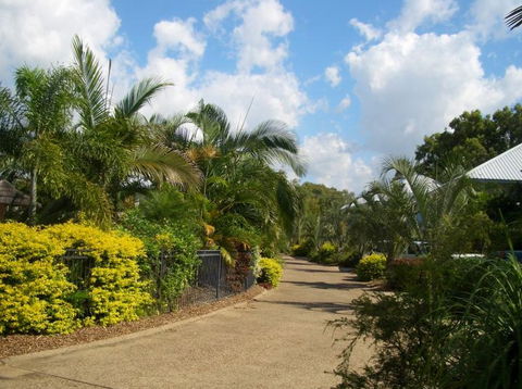 Moore Park Beach Villas On The Beach - Darwin Tourism 4