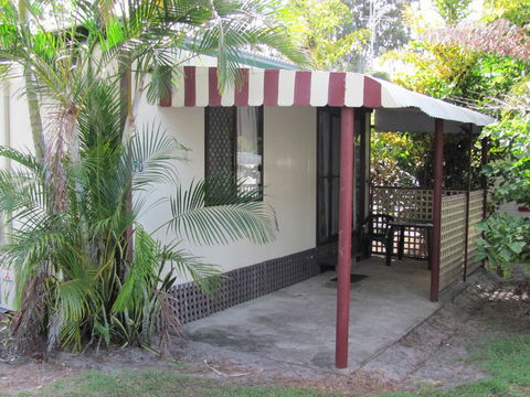 Hillcrest Holiday Park - Darwin Tourism 0