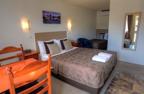 Apple And Grape Motel - Darwin Tourism 1