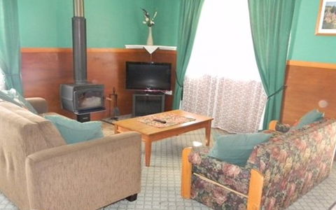Murray Gardens Country Cottages And Motel - Darwin Tourism 1