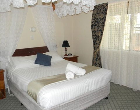 Murray Gardens Country Cottages And Motel - Darwin Tourism 4