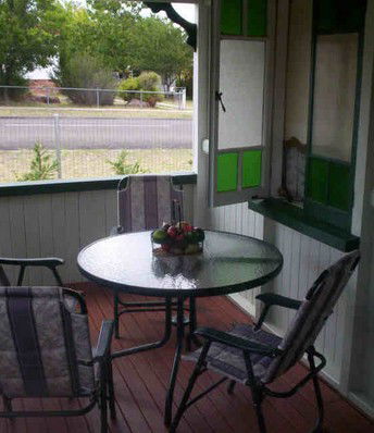 Dillons Cottage - Darwin Tourism 1